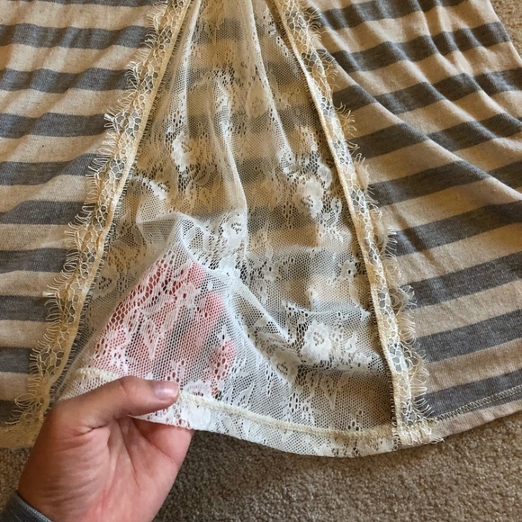 Striped and Open Back Long Sleeve Shirt - Picture 4 of 4